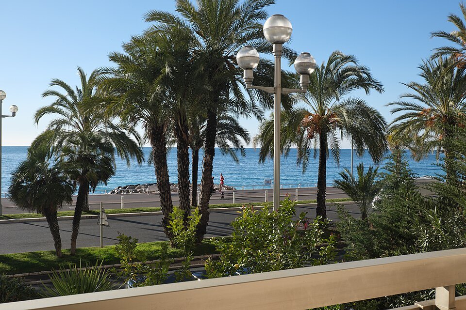Nice (06) Promenade des Anglais 003